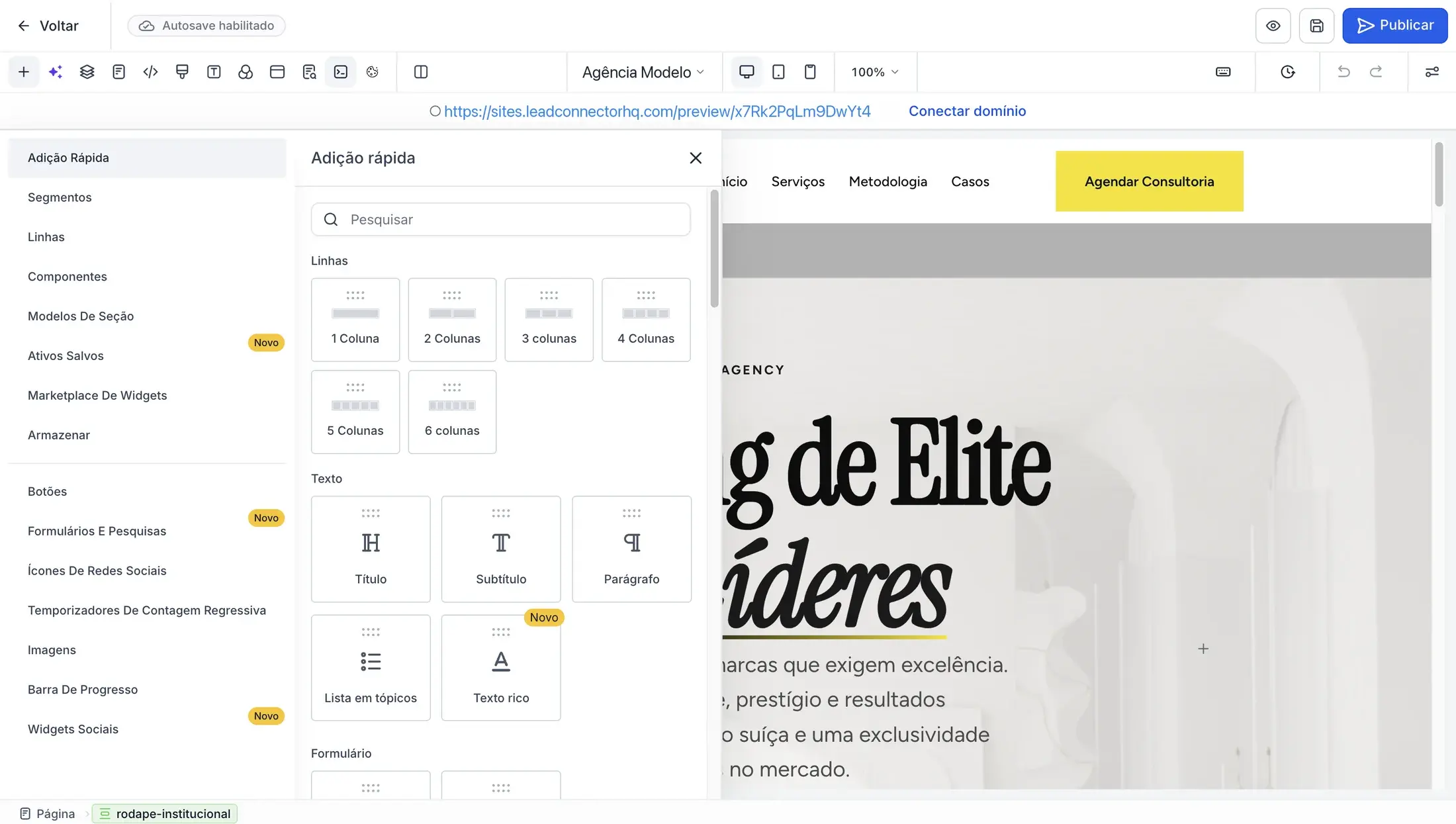 Construtor de sites do GoHighLevel com o painel de componentes aberto